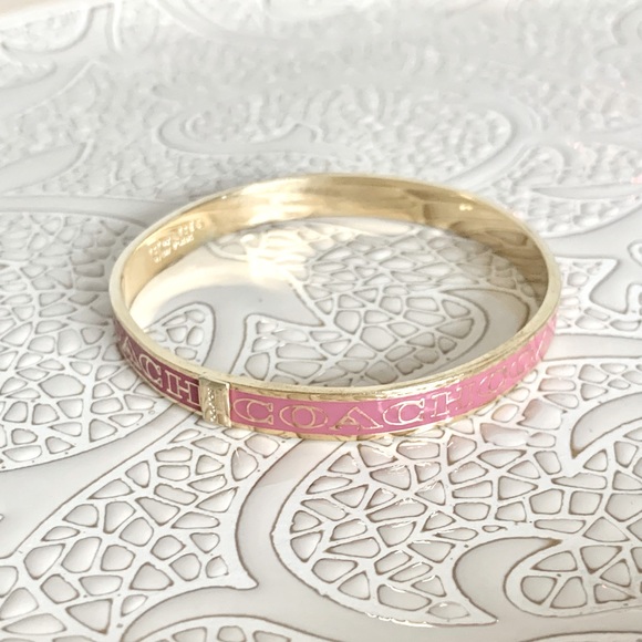 ✨NEW✨COACH PINK & GOLD BANGLE BRACELET - Picture 4 of 9